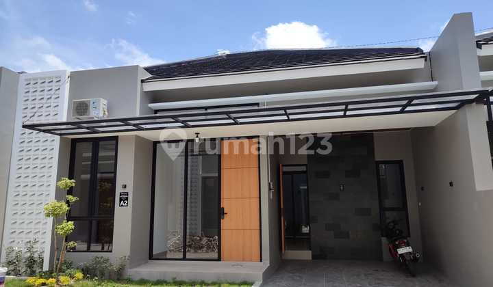 Rumah Siap Huni barat SCH Mall Sleman