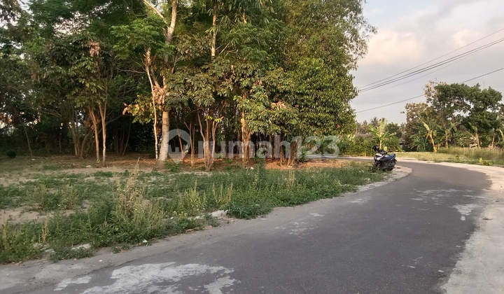 Strategic Residential Land near Pebongan Market Sleman