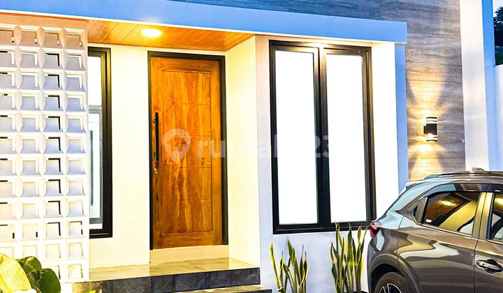 Ready-to-Occupy House Near RSU Sleman and Sleman City Mall