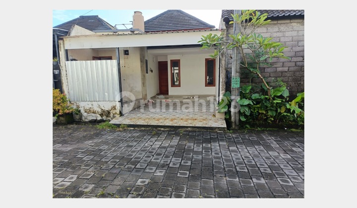 For Quick Sale - Affordable Strategically Located House in North Keboiwa, West Denpasar