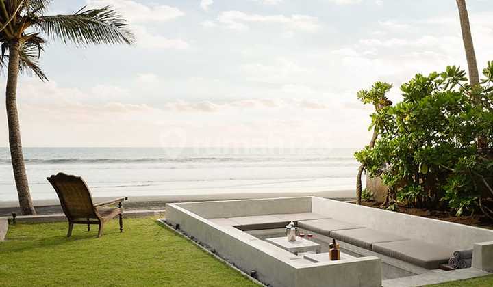 Luxury 5 BR Villa at Los Pantai Pasut, Tabanan, Bali.