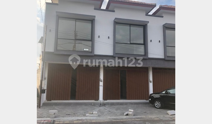 Ruko 2 Lantai - Siap Pakai Jalan Utama, Denpasar Barat Ruko 2 Lantai - Siap Pakai Jalan Utama, Denpasar Barat