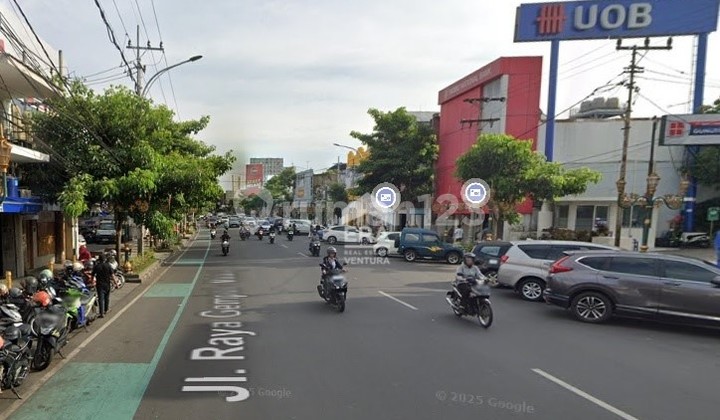 Dijual Rumah Lokasi Prestige di Daerah Kayutangan, Dekat Alun2 2