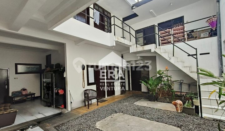 F185 Rumah Kost Full Penghuni Cocok Untuk Investasi Dekat Area Kampus F185 Rumah Kost Full Penghuni Cocok Untuk Investasi Dekat Area Kampus