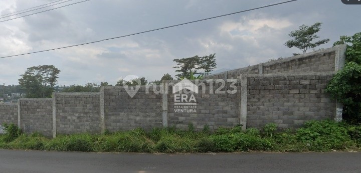 Land for Sale, Hook Position in Sumber Sekar Dau, Residential Area
