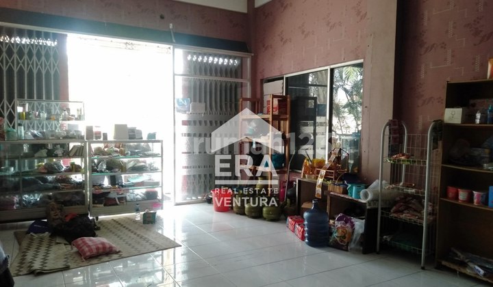 F032 Shop House In Malang Sulfat Area Near Bustling And Lively District 2