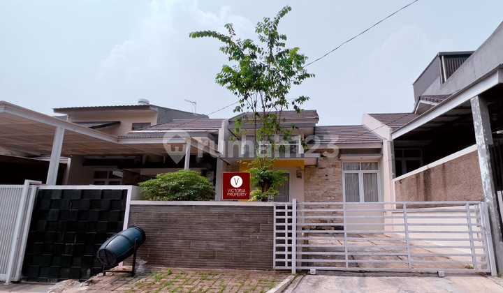 Quick Sale House in Cibubur City, House Needs Minimal Renovation, SHM in Cibubur. Quick Sale House in Cibubur City, House Needs Minimal Renovation, SHM in Cibubur.
