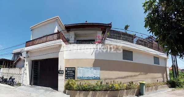 Dijual Rumah Mewah Full Furnished di Renon