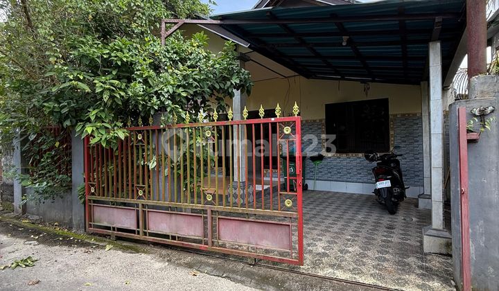Comfortable Ready-to-Occupy House in Abianbase, Mengwi, Badung