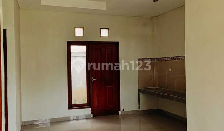 1-Story House - 24-Hour Security in Tabanan 2