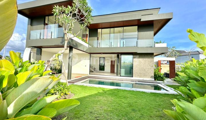 Modern Luxury Villa In Pererenan - Munggu Modern Luxury Villa In Pererenan - Munggu
