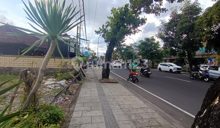 Premium Land on Jl. Dewi Sri, Kuta Suitable for Large Investment Premium Land on Jl. Dewi Sri, Kuta Suitable for Large Investment
