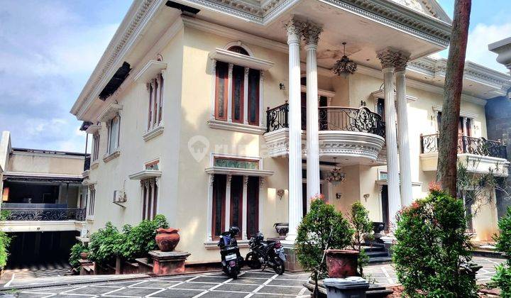 Disewakan Rumah Megah Mewah Di Ciracas 1