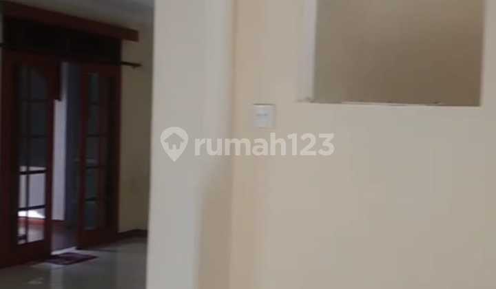 For Rent Serene House in Tanjung Barat 2