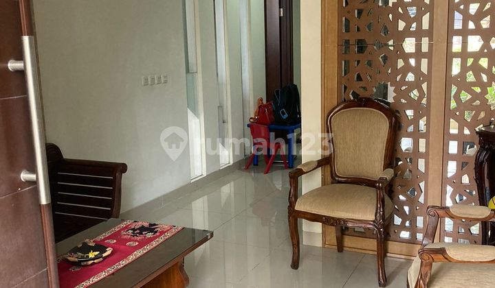 Disewakan Rumah 3 Lantai Furnish Modern Cipete 2