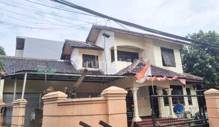 Disewakan Rumah Bekas Kantor Tanjung Baratg