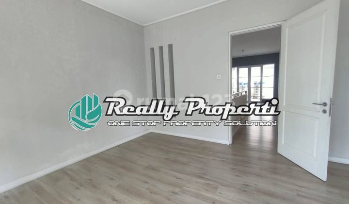 Di Sewakan Rumah 2 Lantai Nyaman di Cipinang Indah 2