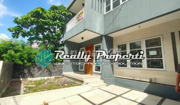 Di Sewakan Rumah 2 Lantai Nyaman di Cipinang Indah Di Sewakan Rumah 2 Lantai Nyaman di Cipinang Indah