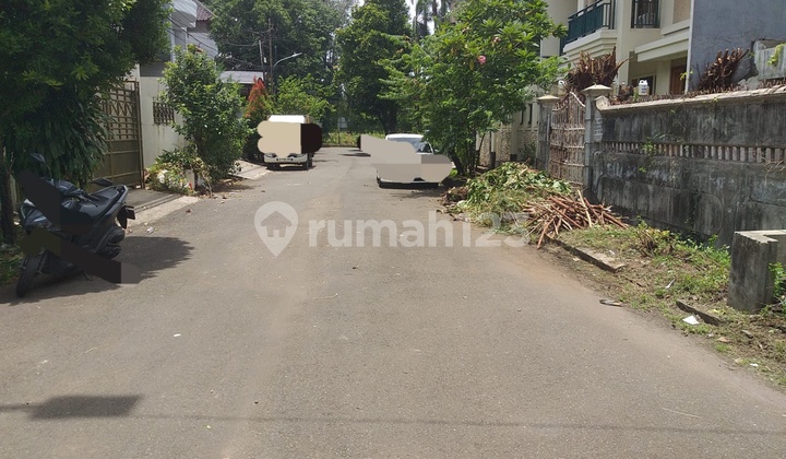 Jual Cepat Rumah di Pulomas Jaktim Lt240m 2Lt Selatan 2