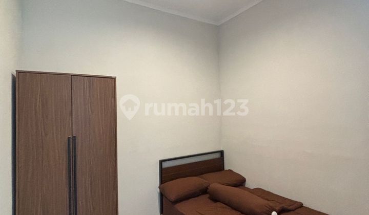 Disewakan Rumahdi Regia Summarecon Crown Gading Bekasi Lt 88 Furnished 2