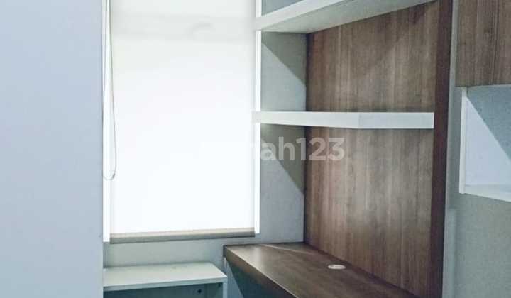 Quick Sale Springlake Summarecon Bekasi 2BR Pool View Quick Sale Springlake Summarecon Bekasi 2BR Pool View