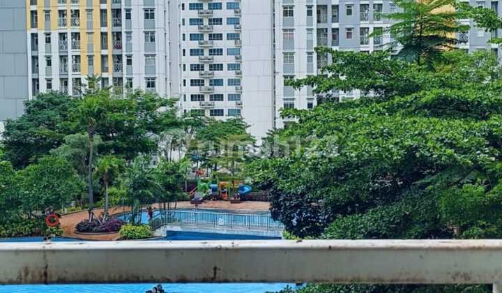 Quick Sale Springlake Summarecon Bekasi 2BR Pool View 2