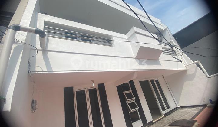 Jual Cepat Rumah Di Green Ville Jakbar Lt 269 M 3 Lt 1