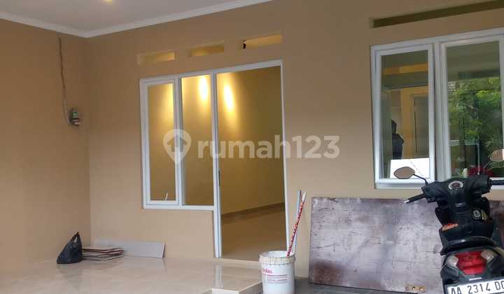 Rumah Bagus di Taman Harapanbaru Bekasi Lt120m 2