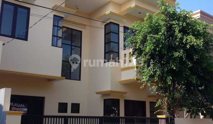 For Sale: Rawamangun East Jakarta House, Land 172m², 2 Floors, Good Location 2