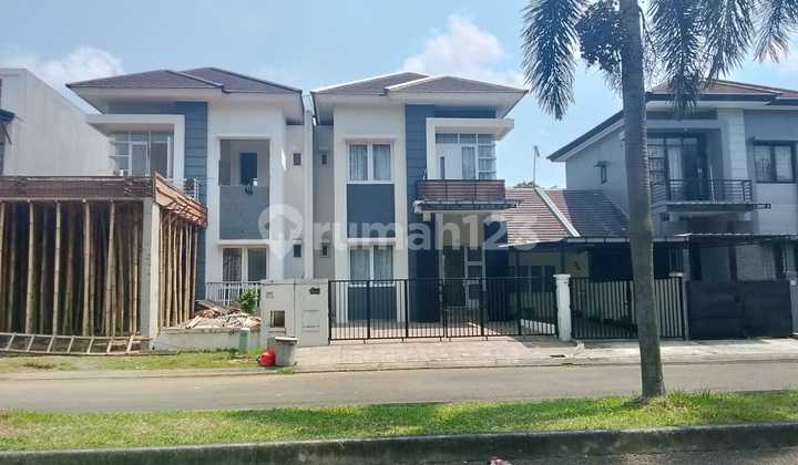 Dijual Rumah Mewah 200m2 Semi Furnished Grand Wisata Bekasi 1