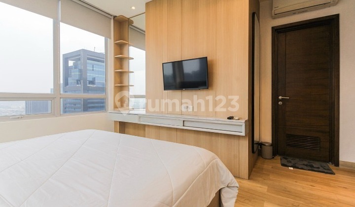 Apartemen Premium 2 Kamar Di Kuningan - Baru Renovasi, Siap Pindah! Harga Terbaik! 2