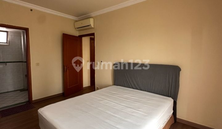 Comfortable High Floor Residence in Puri Casablanca - 2BR Spacious with Balcony | Kuningan 2