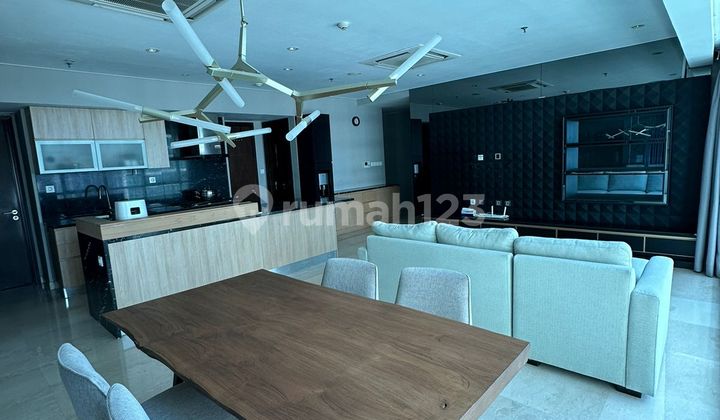 Dijual: Apartemen Eksklusif Setiabudi Skygarden - Tower Garden, Lantai 12, 3+1 Br