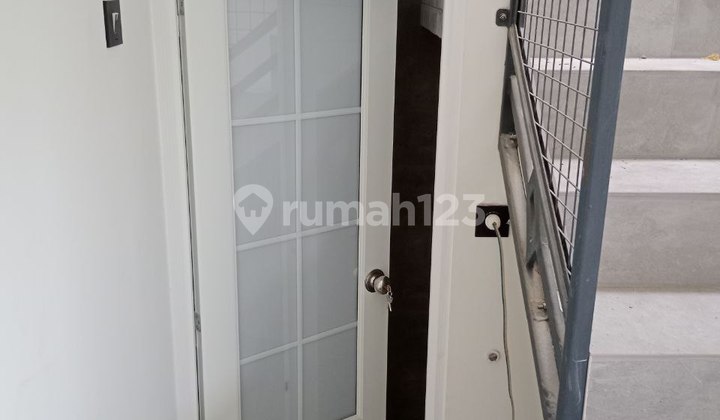 Rumah Cinangka Sawangan Depok 2 Lantai Dekat Tol Pamulang Tangsel 2