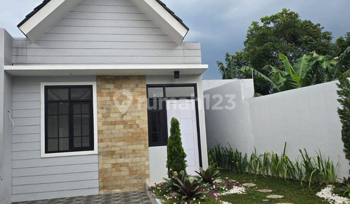 Rumah Bar Padaasih Dkt Permana Kota Cimahi Utara di Bandung Barat Rumah Bar Padaasih Dkt Permana Kota Cimahi Utara di Bandung Barat