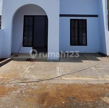 Rumah Rf Twn Pondok Petir Dekat Pamulang di Bojongsari Kota Depok