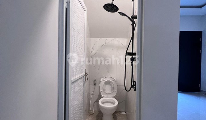 New Affordable 2-Story House in Kranggan Bekasi, Asphalt-Ended Housing Jatisampurna Near Cibubur for Sale New Affordable 2-Story House in Kranggan Bekasi, Asphalt-Ended Housing Jatisampurna Near Cibubur for Sale