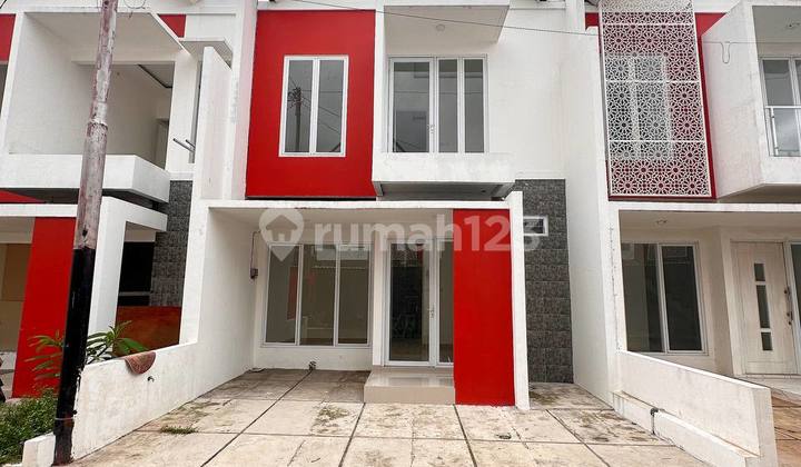 Dijual Unit Rumah Baru Siap Huni di Jatibening - Kota Bekasi Dekat Stasiun LRT Cikunir [Ar166]