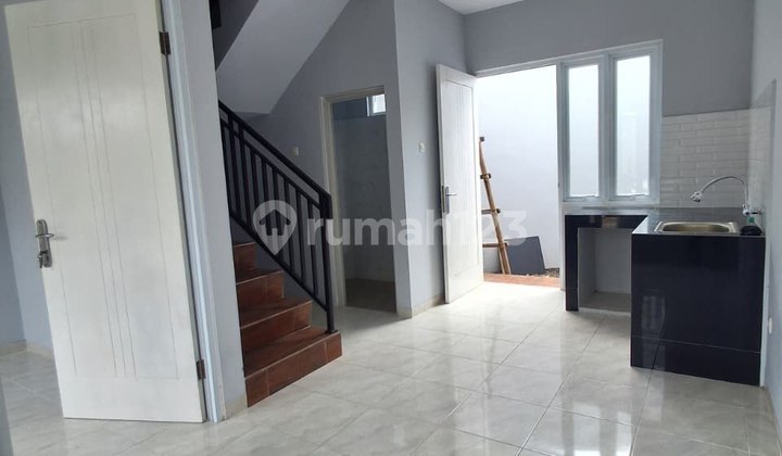 Rumah Rzq Kelapa Dua Tugu Cimanggis, 2 Lantai Murah Mewah Baru di Kota Depok Jual Dijual Rumah Rzq Kelapa Dua Tugu Cimanggis, 2 Lantai Murah Mewah Baru di Kota Depok Jual Dijual