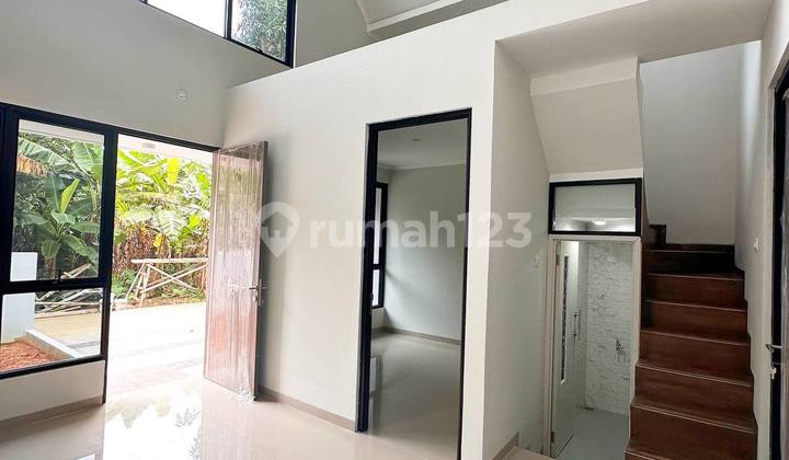 Rumah Dijual di Jatiasih Kota Bekasi 2 Lantai Harga 1 Lantai Siap Huni Dkt Jl Wibawa Mukti [Ar158] 2