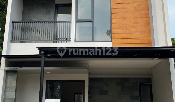 Arasa House Near Jatiasih Toll Gate, New 2-Story Luxury at Low Price in Bekasi City For Sale