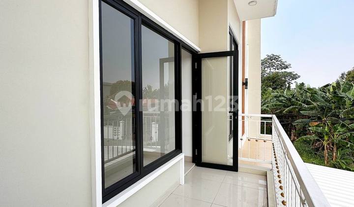 Rumah Exclusive Siap Huni di Jatiasih Bekasi Dekat Gerbang Tol 2