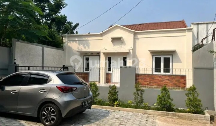 Serene House in Graha Raya Complex, Bintaro, South Tangerang 2