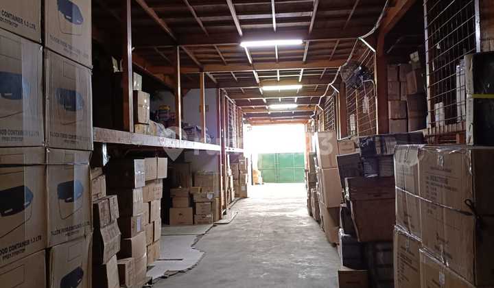 7 Attached Warehouses in the French Road Warehouse Complex, Kosambi, Dadap, Tangerang 7 Attached Warehouses in the French Road Warehouse Complex, Kosambi, Dadap, Tangerang