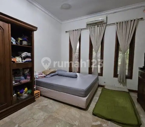 Nego Sampai Deal Rumah Induk Dan 8 Kamar Kost Terisi Penuh Di Komplek Bintaro, Jakarta Selatan