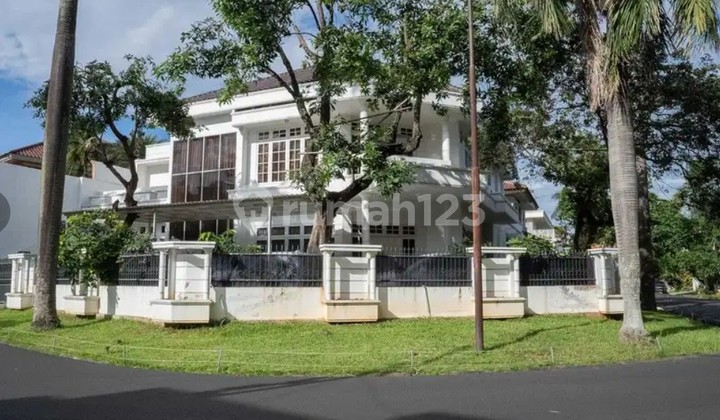 White House Asri Dan Mewah Di Pondok Indah, Jakarta Selatan 2