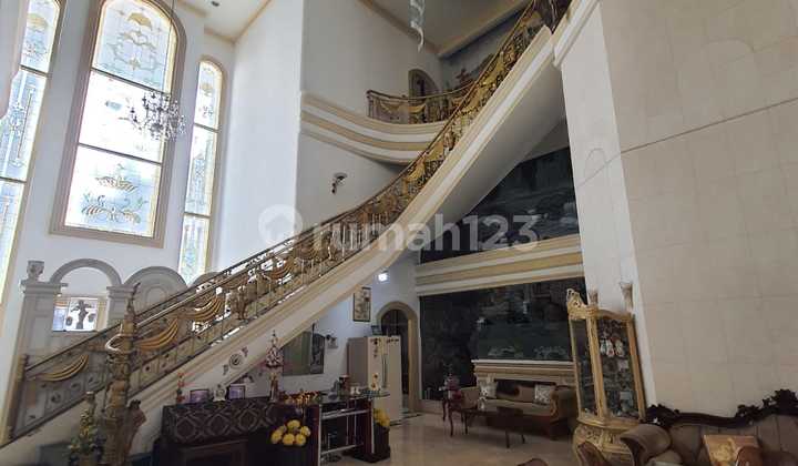 Rumah 3 Lantai di Sunrise Garden Lokasi Prime Rumah 3 Lantai di Sunrise Garden Lokasi Prime