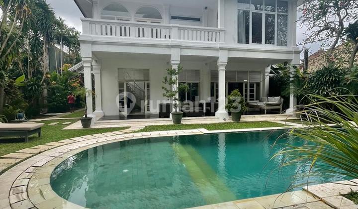 Villa SHM Seminyak, Badung