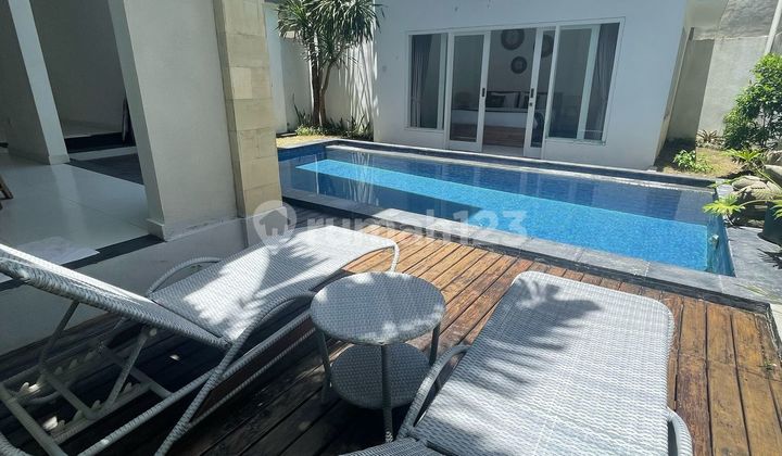 Cheap 3 BR villa in Berawa, Canggu, Badung