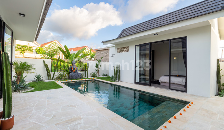 For Rent Modern Villa in Cemagi, rice field view For Rent Modern Villa in Cemagi, rice field view